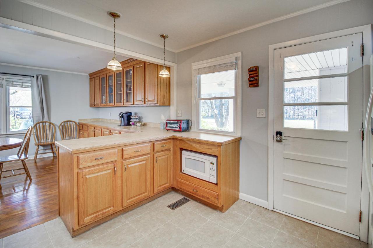 Bright Cartersville Home With Fire Pit And Sunroom! Exterior foto